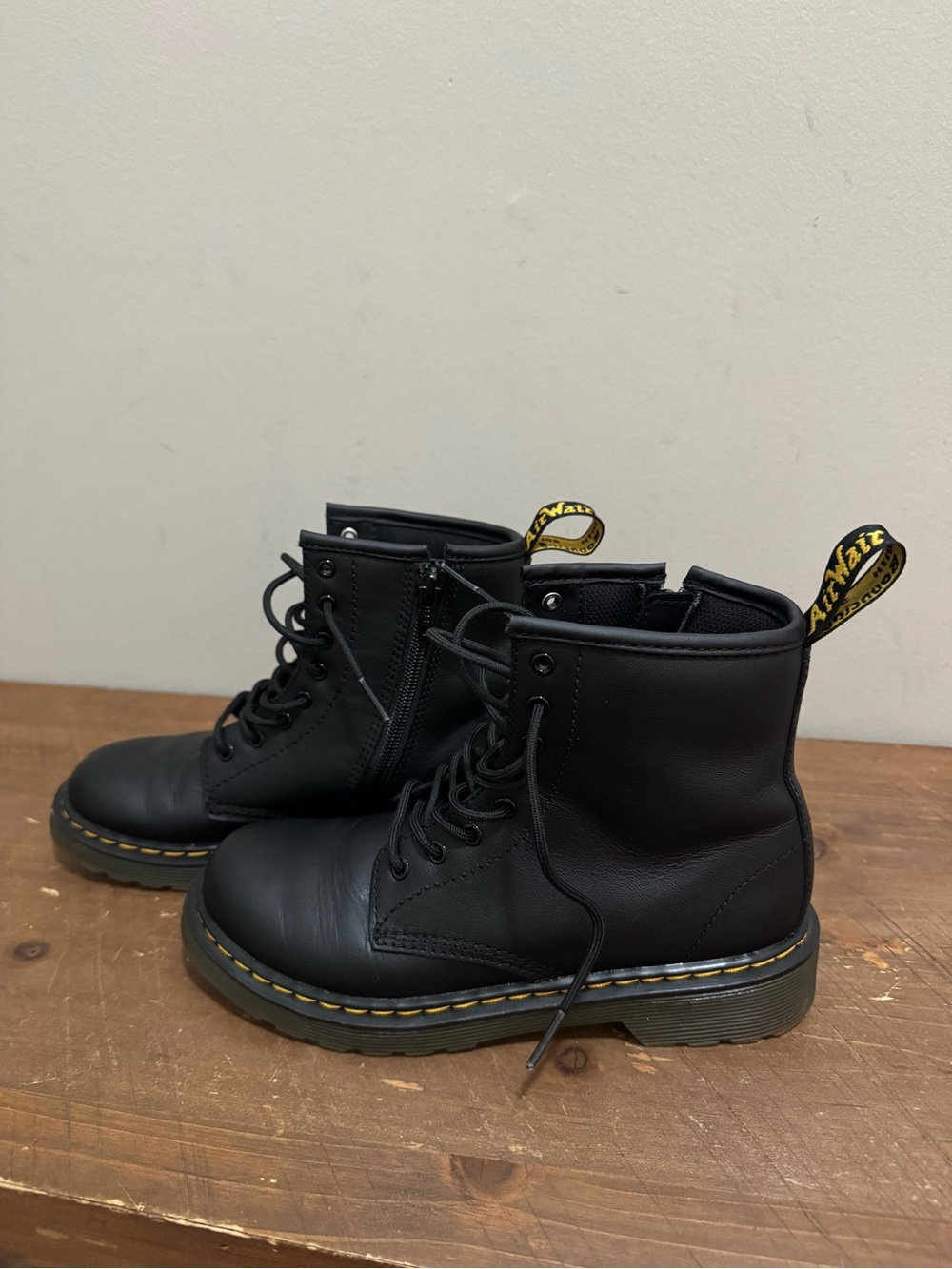 Dr. Martens Junior 1460 Softy T Lace Up Boots Size US3